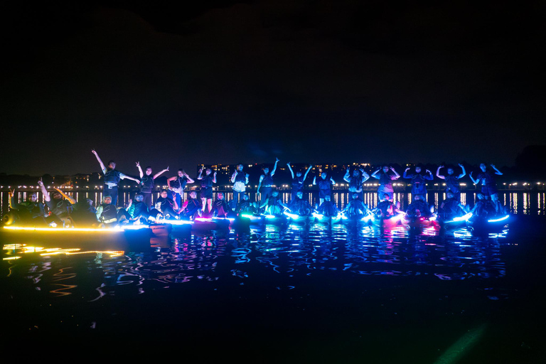 Singapore: Pulau Ubin Glow LED Night Kayak Tour