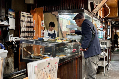 Nagoya: Private Bar-Hopping Tour with Local Guide