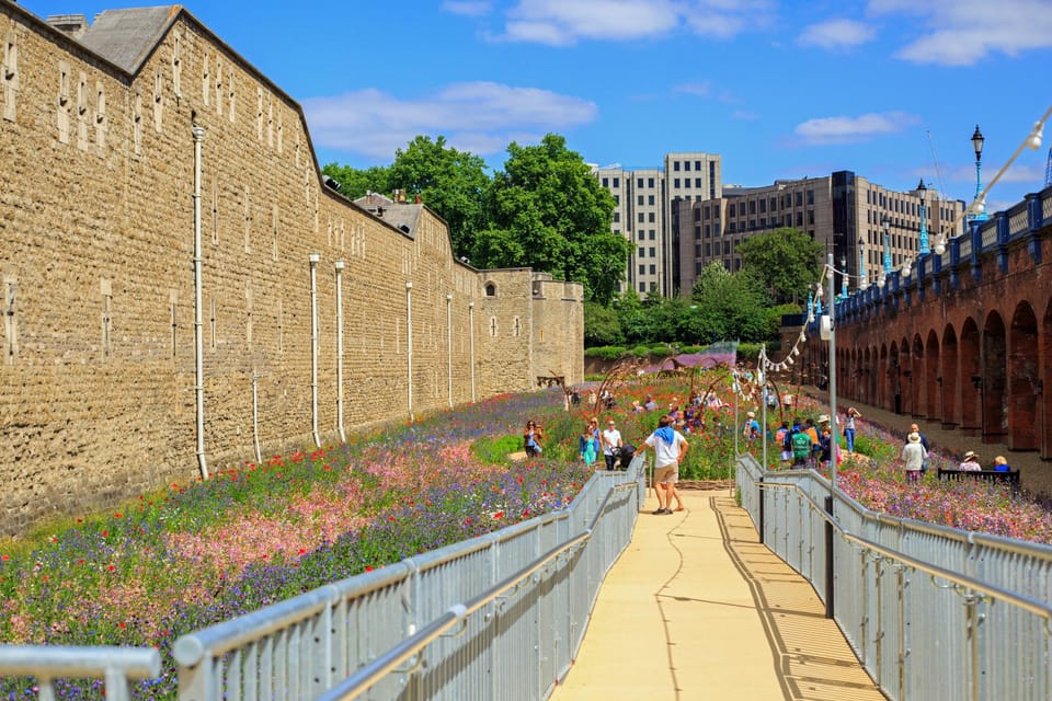 Private Tour of London with Rooftop Garden & Tower of London GetYourGuide