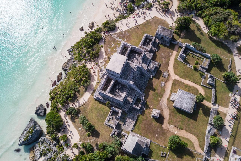 Tulum: Highlights tour with cenote & jungle village. German tour guide. Tulum highlights half-day option with pick-up available from Cancun area