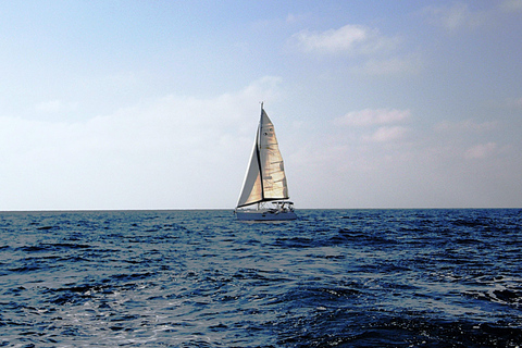 Tel Aviv: Private Yacht Tour with Wine and Guide