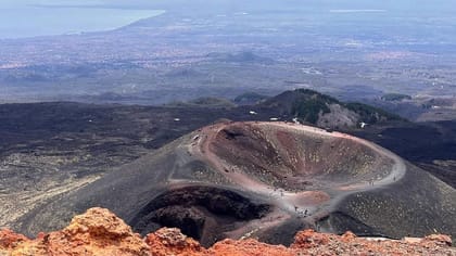 From Catania: Full-Day Tour of Etna, Taormina & Castelmola
