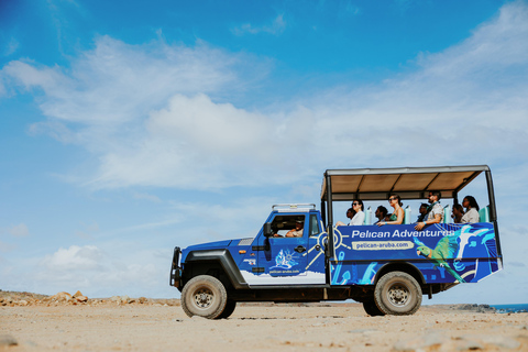 Santa Cruz: Natural Pool & Caves Off-Road Safari