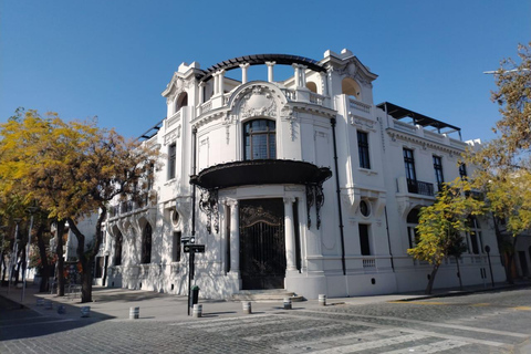 Santiago : Yungay, mémoire, art et visite à pied du quartier