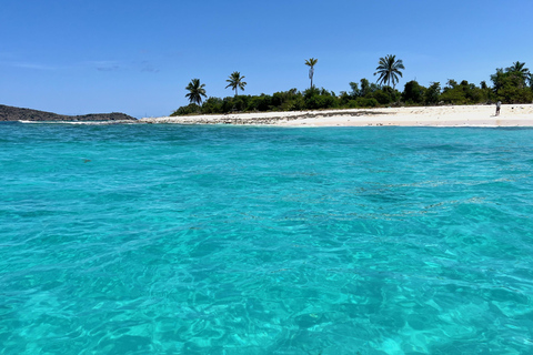 San Blas Islands 3-Days Luxury Sailing Yacht Tour with Meals San Blas Islands: 3-Day Luxury Private Yacht Sailing Tour