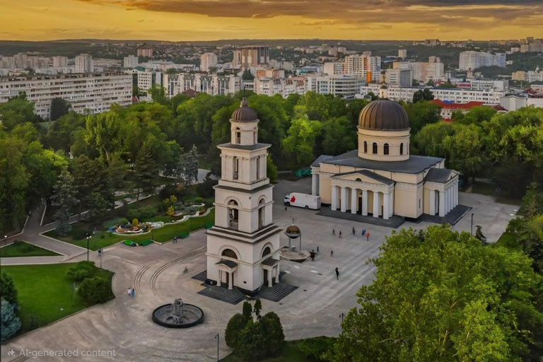 Chisinău: Walking Tour With Local Guide & Hidden Gems