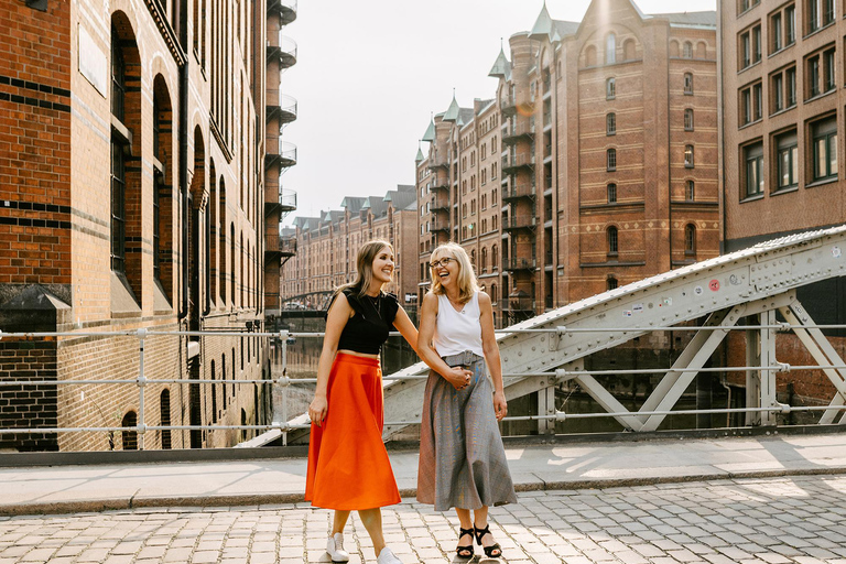 Photo shoot tour in Hamburg with professional photographer Stefanie