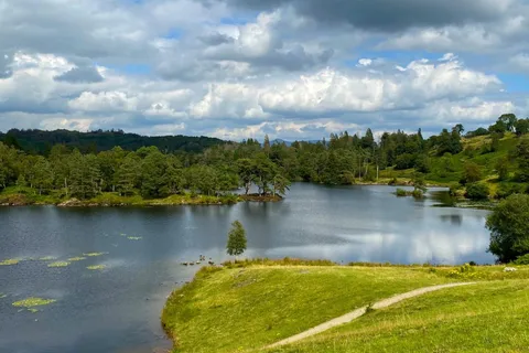 From London: Beatrix Potter & Lake District Day Tour by Rail