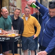 San Sebastian: Market, Pintxos and Wine Tasting Tour