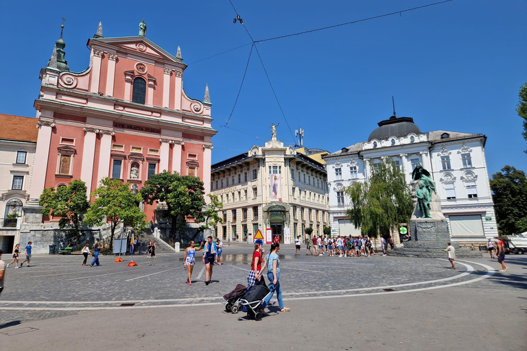 Vanuit Zagreb: Dagtocht met hoogtepunten naar Bled en Ljubljana