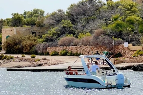 Malte : Croisière touristique privée avec arrêts baignadeLocation de bateau privé 2 heures
