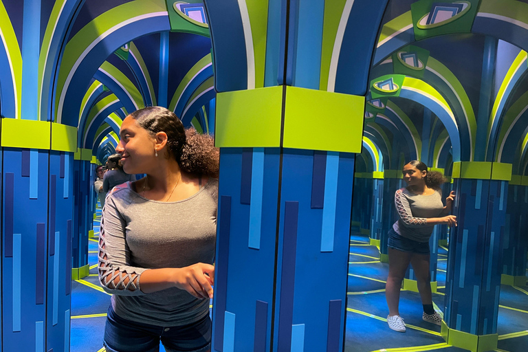 Orlando ICON Park: Mirror Maze & Arcade Combo