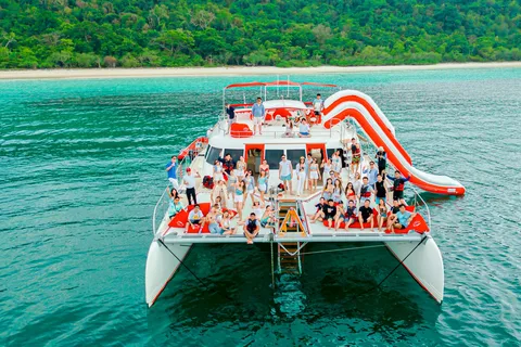 Pattaya: 2 Islands one day trip on Catamaran with Lunch