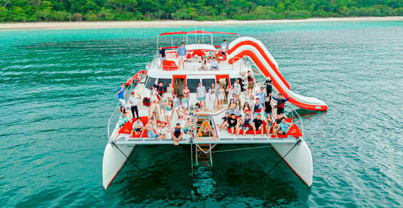Pattaya: 2-Island Catamaran Day Trip with Lunch