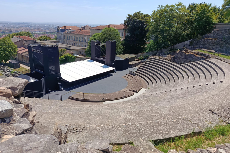 Lyon: Guided Tour of Fourvière Basilica and the Roman Theaters Fourvière: Guided Tour of the Basilica and Roman Theaters