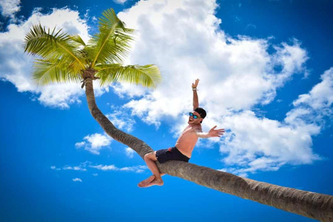Excursão de dia inteiro à Ilha Saona com festa em catamarã