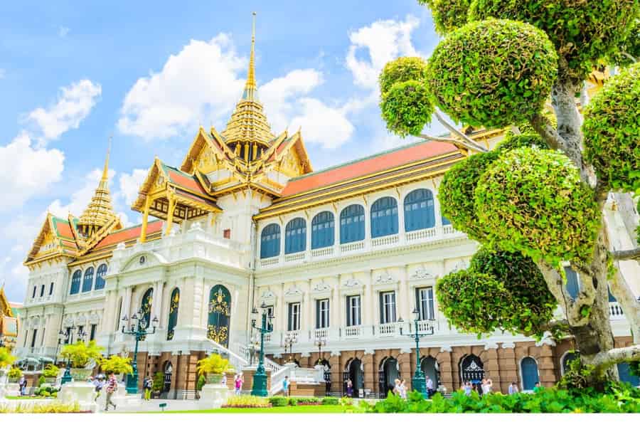 Bangkok: Tour Großer Palast und Wat Phra Kaeo. Foto: GetYourGuide Bangkok: Tour Großer Palast und Wat Phra Kaeo. Foto: GetYourGuide