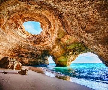 Portimão: Sunset Cruise to Benagil Cave