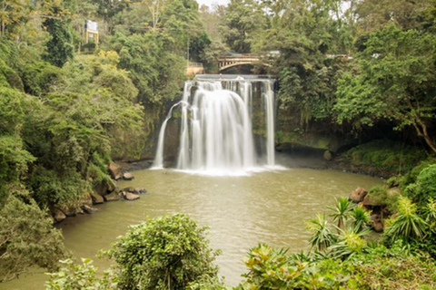 Nairobi Catorce, Chania y Cascadas de Thika Tour privado