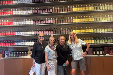 From Melbourne: Luxury Day Tour to Soumah, Oakridge Wines - Image 2