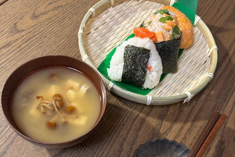 Nara: Onigiri Making Experience