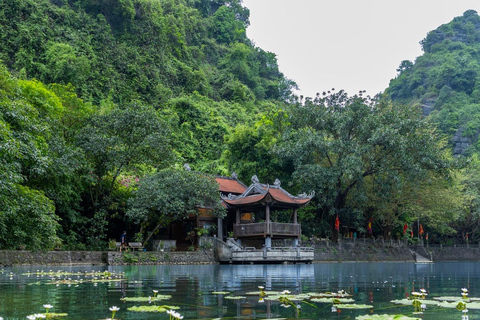 Hanoi: Thai Vi Temple or Tam Coc & Mua Cave & Hoa Lu & Cycle Hanoi: Ninh Binh, Hoa Lu, Tam Coc, Mua Cave, Buffet & Cycle