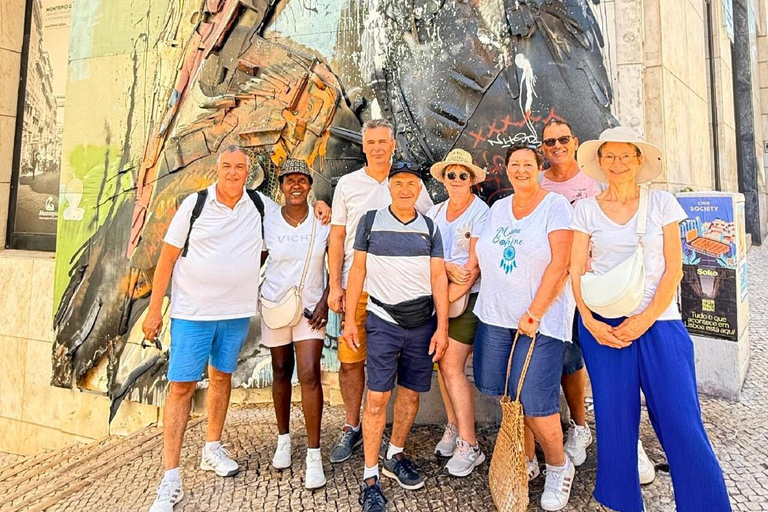 Visit of Lisbon in French. Small group (10 max)! Follow me! Visite Goupe privée de Lisbonne!