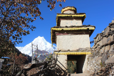 Manaslu Circuit Trek via Barpak & Laprak - 19 DagenManaslu Circuit Trek - 19 Dagen