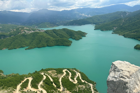 Tirana: Bovilla Lake and Gamti Mountain Hiking Tour