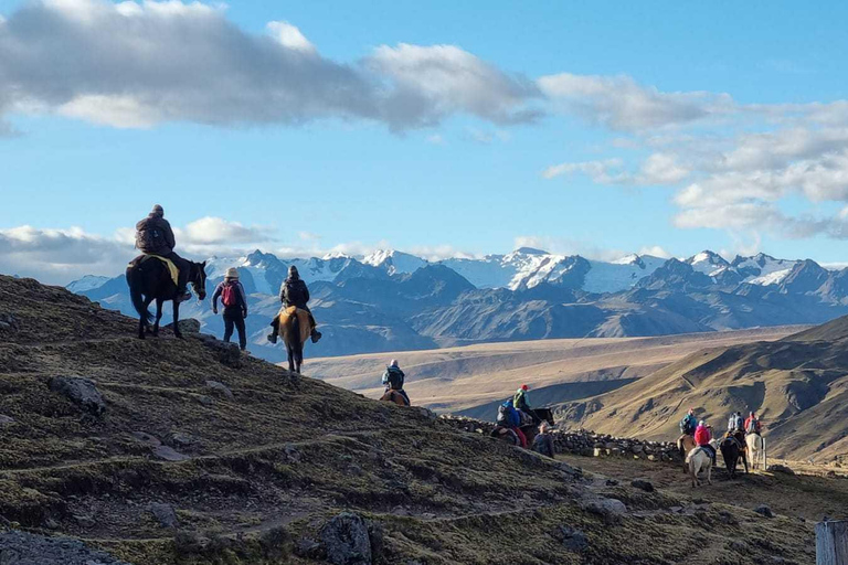 Cusco: 7 Lagoons of Ausangate Hiking Day Trip |with Lunch|