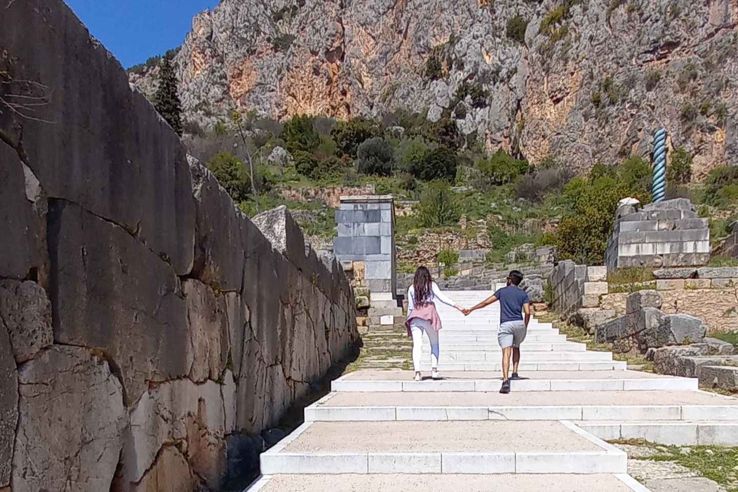 Aþena: Dagferð til Delfí, Kóríkíugjós og Orrustuvöllur 300