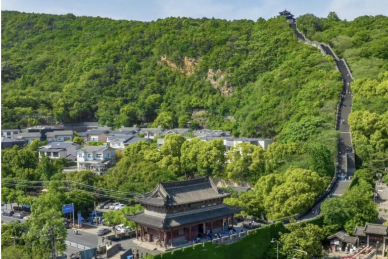 Shanghai: Yixing Little Great Wall Hike with Temple Visit private tour option