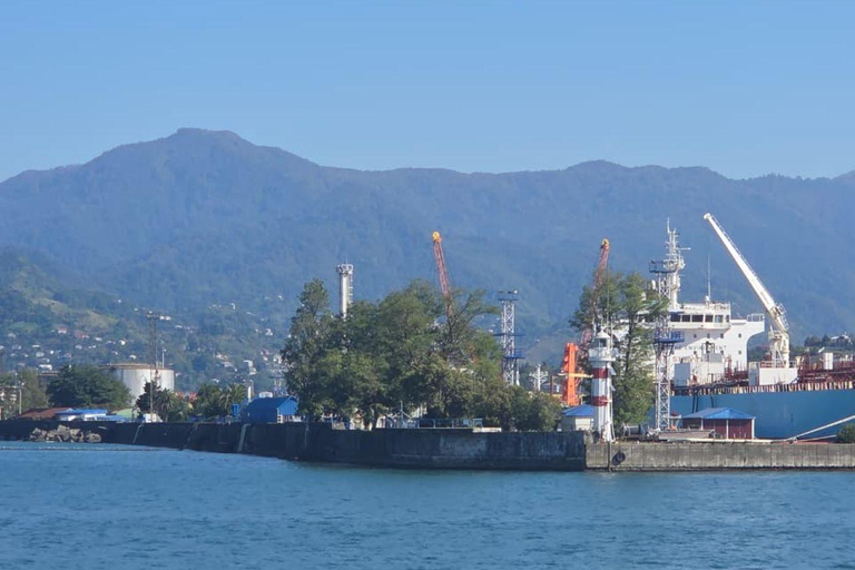 Batumi: Guided Walking Tour with Boat Trip