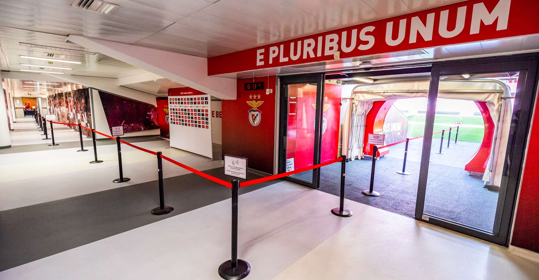 Lisbon, Luz Stadium Tour and SL Benfica Museum Ticket - Housity