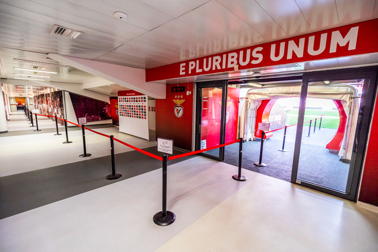 Lisbon: Luz Stadium Tour and SL Benfica Museum Ticket