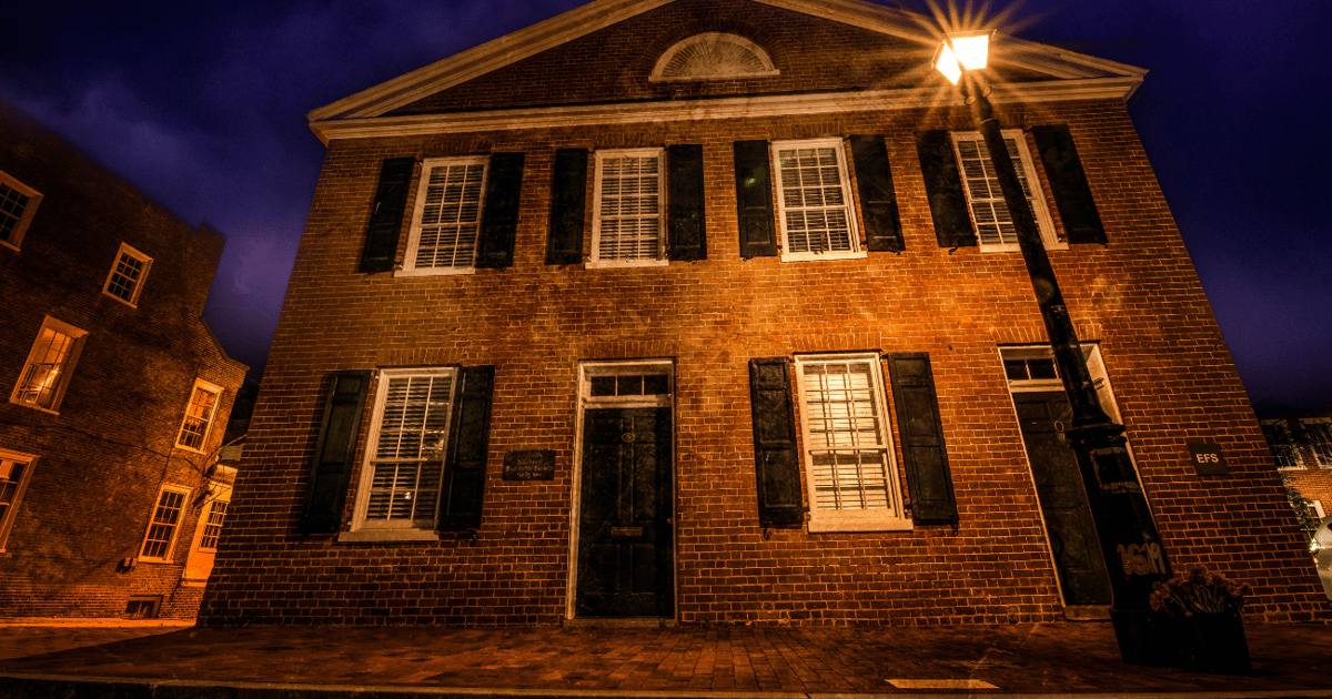 Charlottesville Ghosts of Court Square Walking Tour GetYourGuide