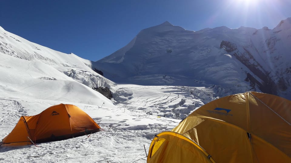 Expedition till Himlung Himal (7 126 m) - 33 dagar | GetYourGuide