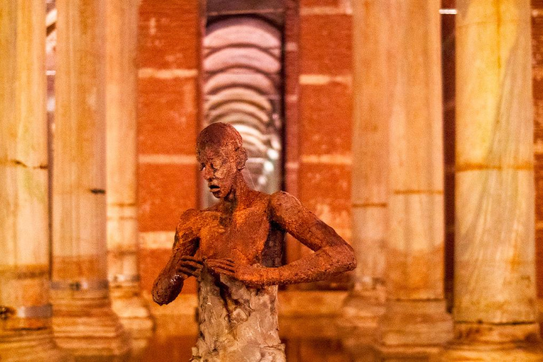 Entradas para Santa Sofía, la Cisterna Basílica y un crucero por el Bósforo