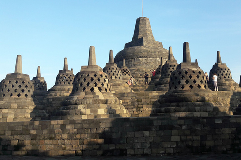 Yogyakarta: Borobudur, Vulkan Merapi, Prambanan 1-Tages-Tour