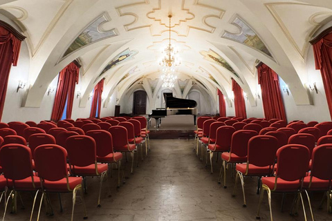 Krakow: Chopin & Friends Concert with Candlelight