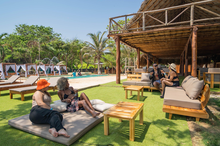 Cartagena: 3 Exclusive Destinations in the Rosario Islands