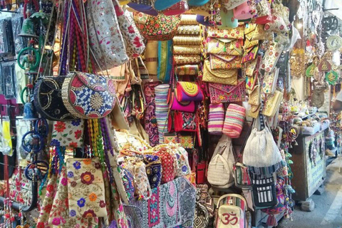 Zakupy w Delhi – wycieczka autem z przewodniczkąZakupy w Delhi – tylko przewodnik