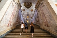 Caserta, gemas ocultas de Royal Palace Small Group Tour - Housity