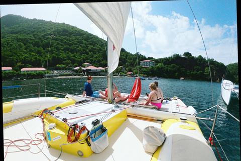 2h Sailing catamaran in La Baie des Saintes