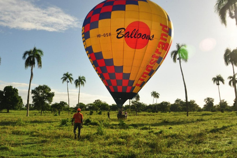 Punta Cana: Sunrise Hot Air Balloon Ride with Hotel Pickup