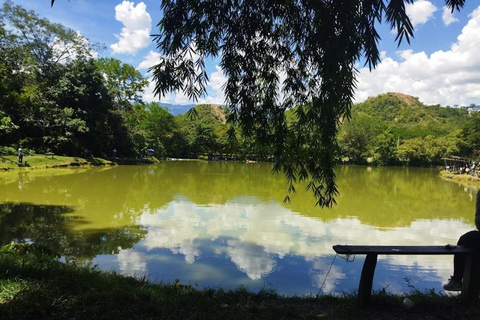 MEDELLIN: PASSEIO A SAN JERONIMO + ECOPARQUE GAITERO + PISCINA