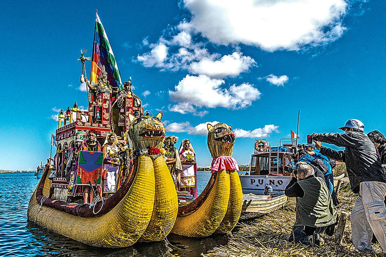 Puno: Ganztagestour zu den Uros und Taquile Inseln mit Mittagessen