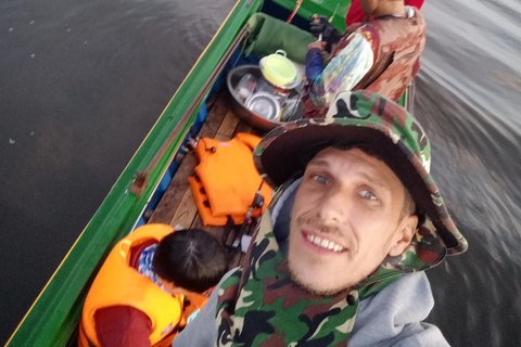 Siem Reap: 2-Day Tonlé Sap Fishing Tour, Overnight Stay in a Floating Village Siem Reap: 2-Day Tonle Sap Fishing Tour, Overnight Stay in a Floating Village