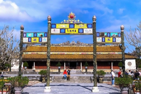 Przełęcz Hai Van i wycieczka po mieście Hue z Hoian/DanangWycieczka Deluxe po Hai Van Pass i Hue City Sites z Hoian/Danang
