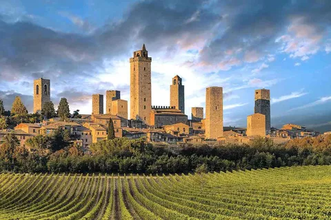 Florence : Visite de San Gimignano + dégustation de vins et fromages du Chianti